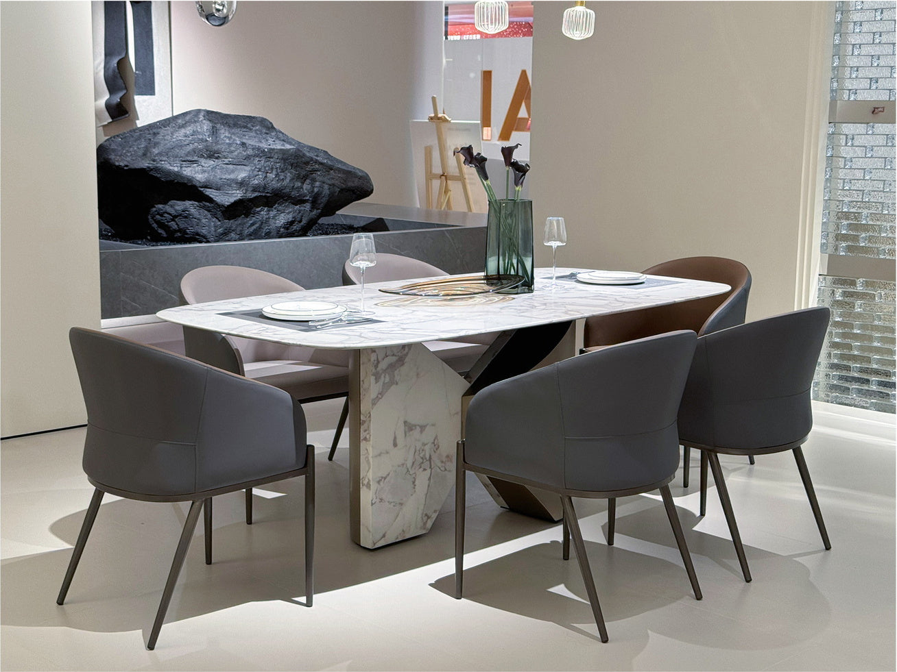 Dining Room 06