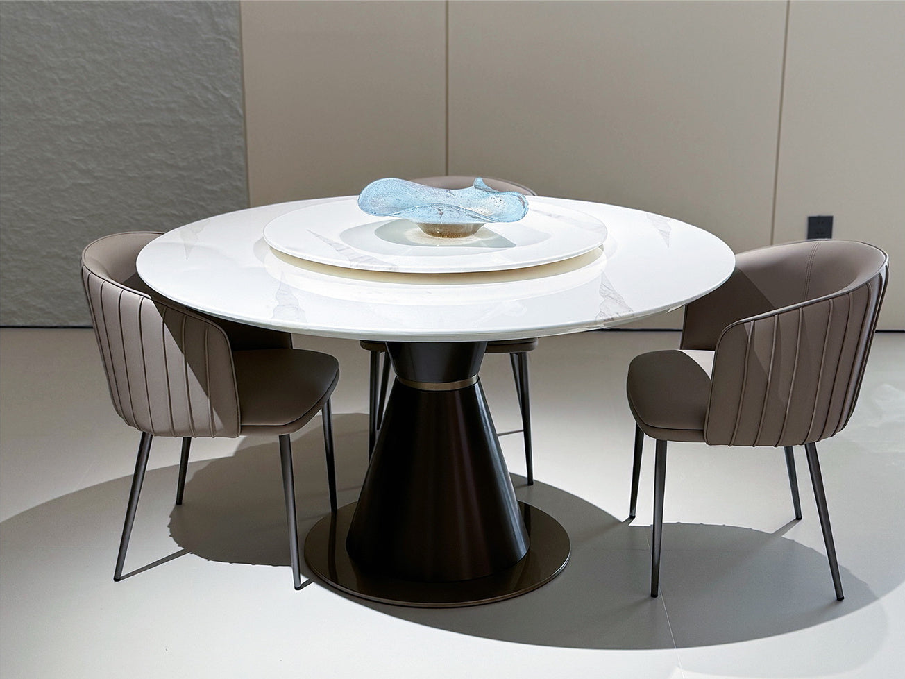 Dining Room 08