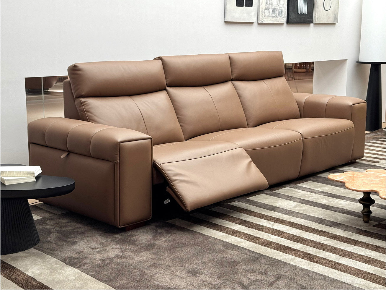 Living Room 07