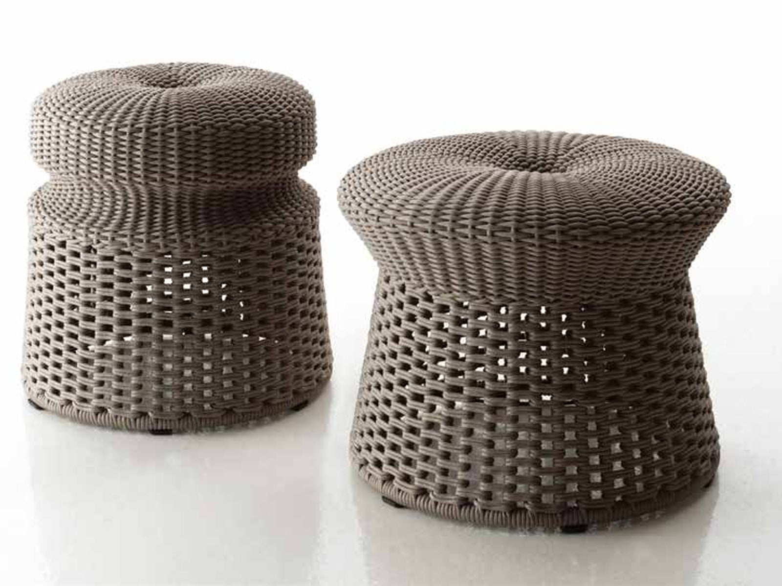 Outdoor Furniture 08